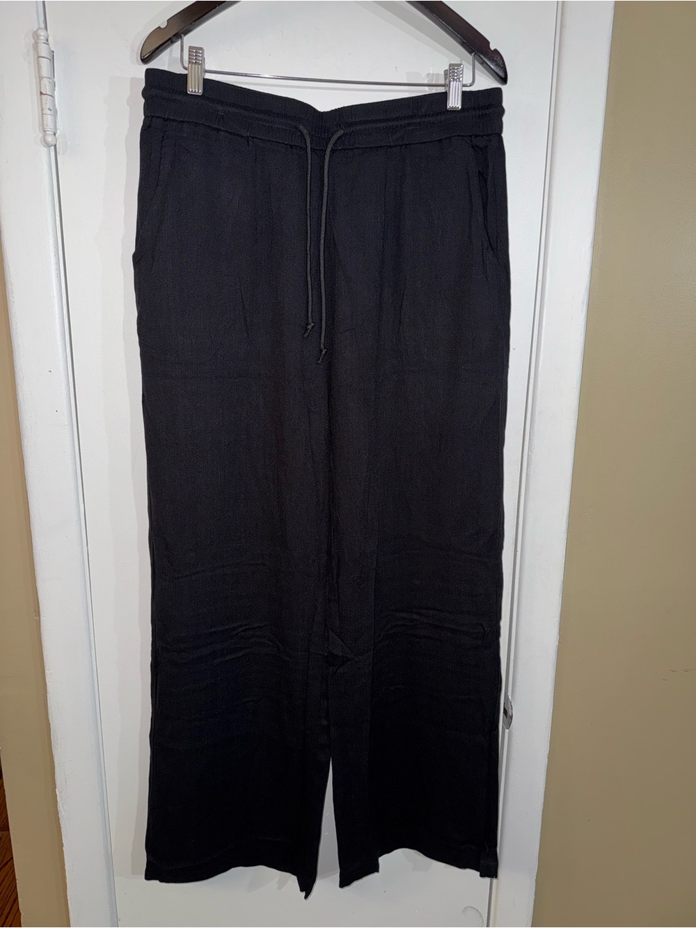 HALARA Black Wide-Leg Drawstring Pants
